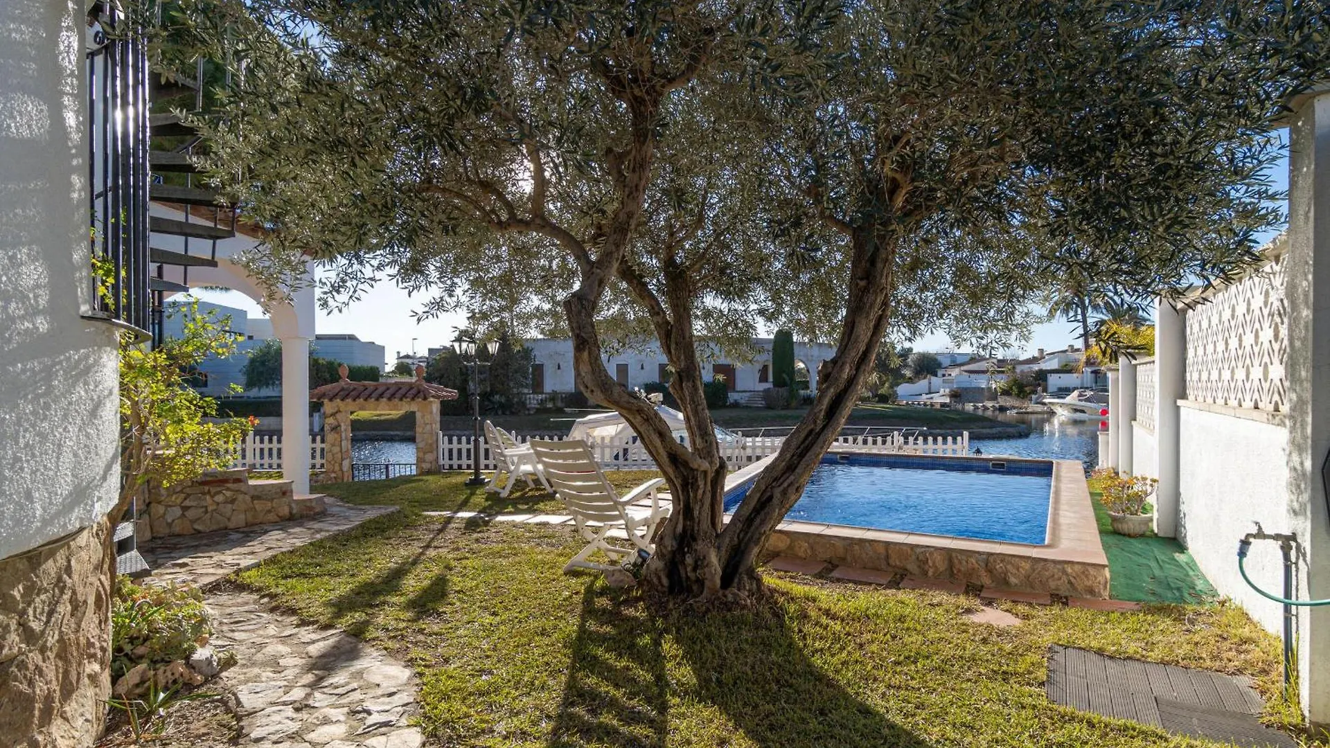 Casa Con Piscina, Gran Amarre Y 4 Dormitorios En Castello D'Empuries - Hisp-288-53 Empuriabrava Prázdninový dům