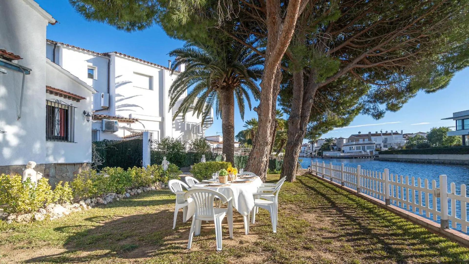 Casa Con Piscina, Gran Amarre Y 4 Dormitorios En Castello D'Empuries - Hisp-288-53 Empuriabrava Španělsko